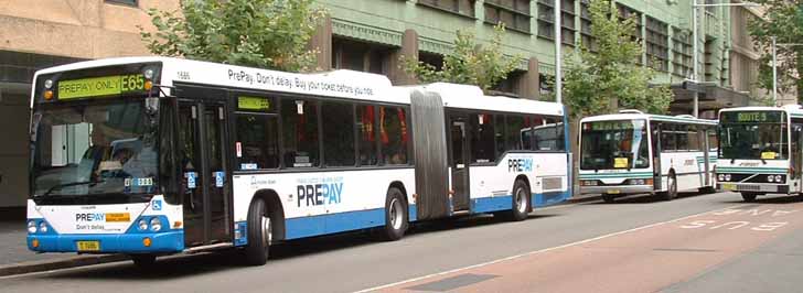 Sydney Buses Volvo B12BLEA Custom CB60 articulated bus 1686